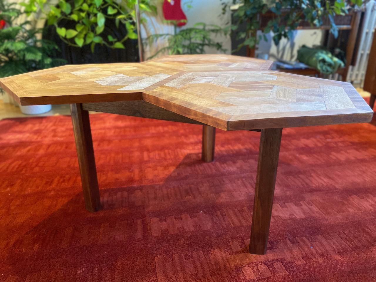 Hex Flooring Table